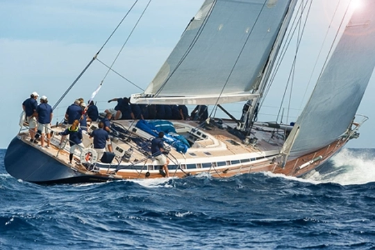 Boat in ocean race